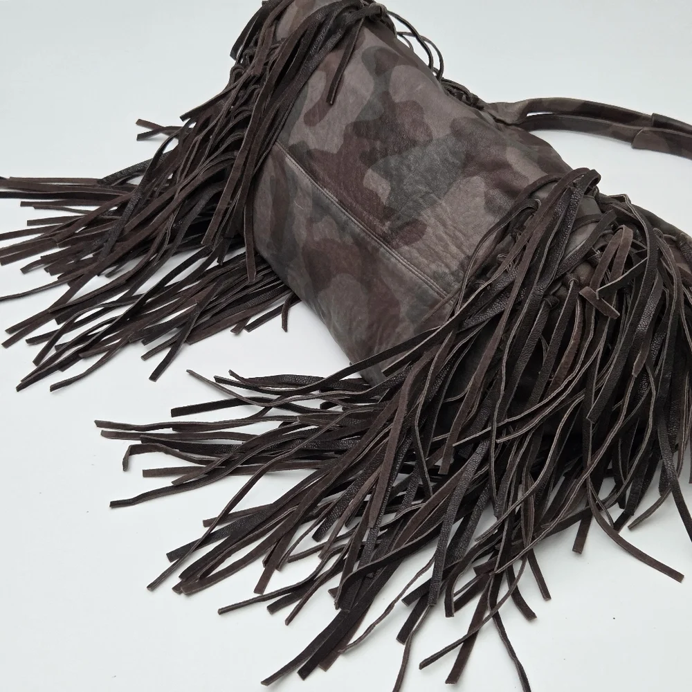 FREE PEOPLE CHRISTIANSEN CAMUFFARE CAMO CAMOUFLAGE LEATHER FRINGE TOTE BAG